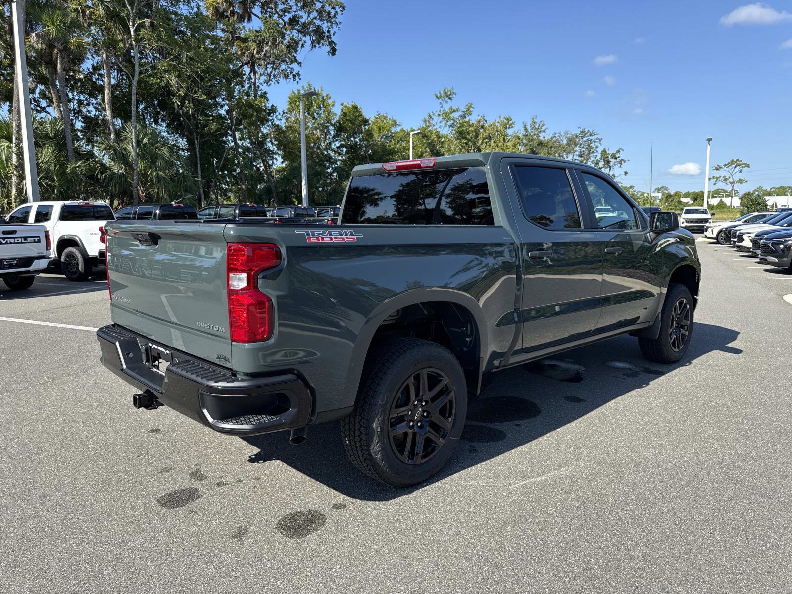2026 Chevrolet Silverado 1500 Custom Trail Boss photo 3