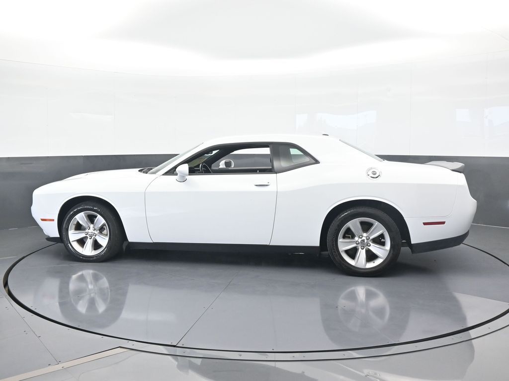 2023 Dodge Challenger SXT's photo