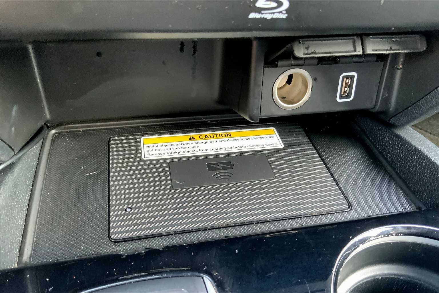 2022 Honda Pilot Black Edition photo 32