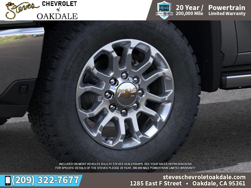2026 Chevrolet Silverado 2500HD LTZ photo 9