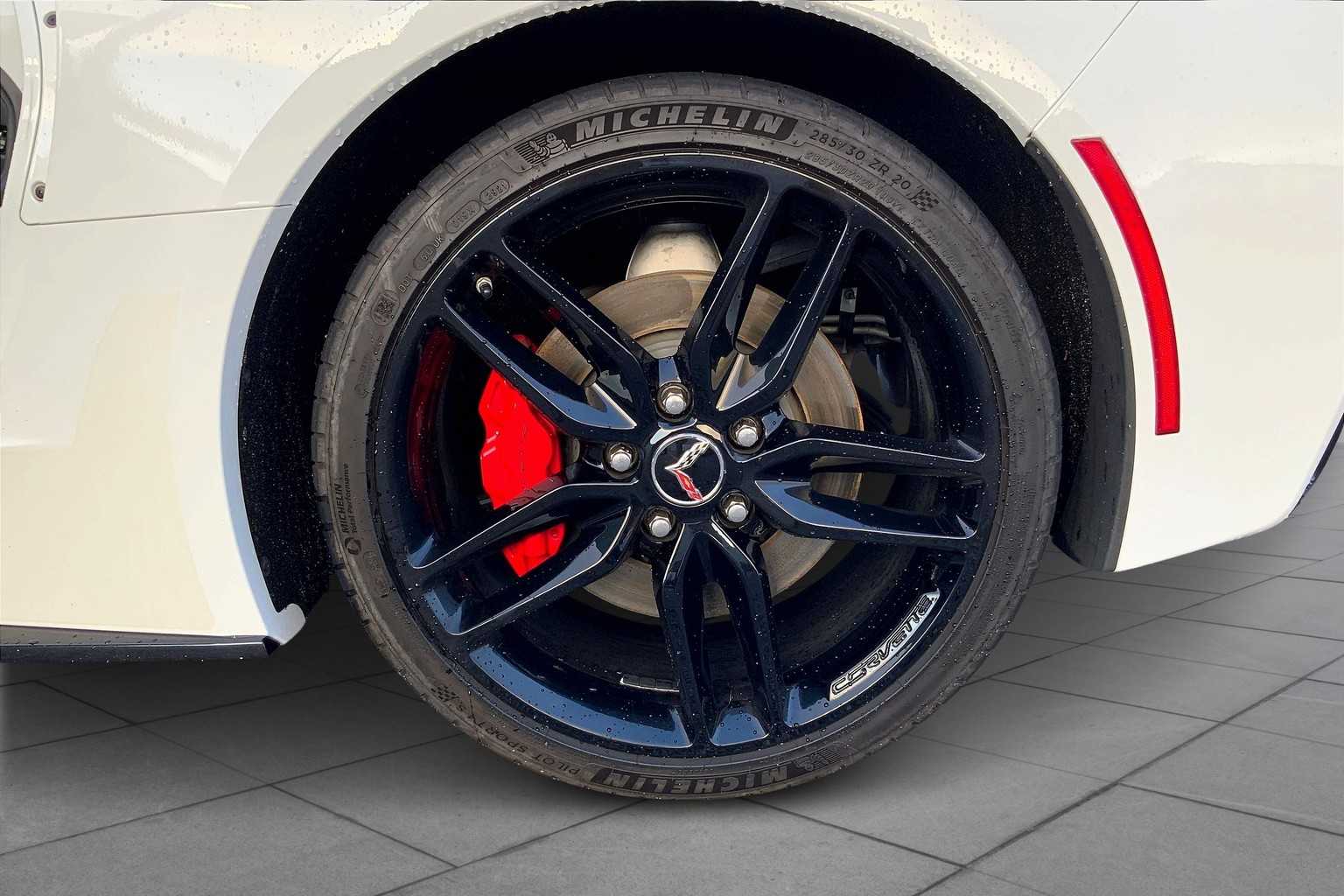 Image 8 of Pre-Owned 2015 Chevrolet Corvette 2LT - In-Stock