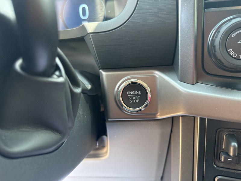 2025 Ford F-150 XLT photo 27