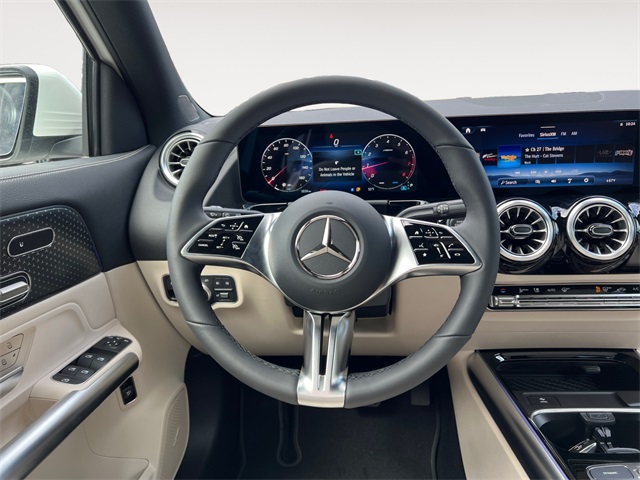 2025 Mercedes Benz GLA 250 4MATIC photo 12