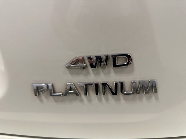 2019 Nissan Pathfinder Platinum photo 36