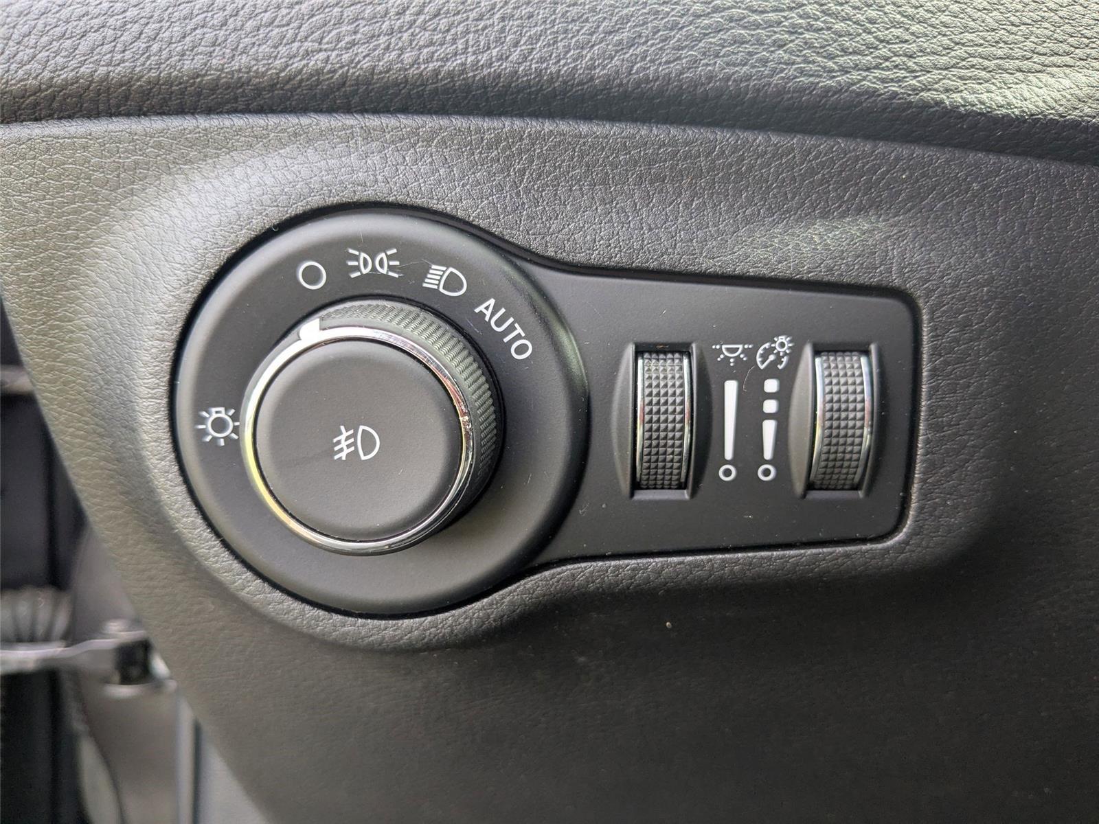 2017 Jeep Compass Latitude photo 15