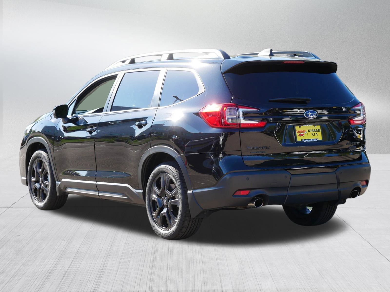 2023 Subaru Ascent Onyx Edition Limited photo 2