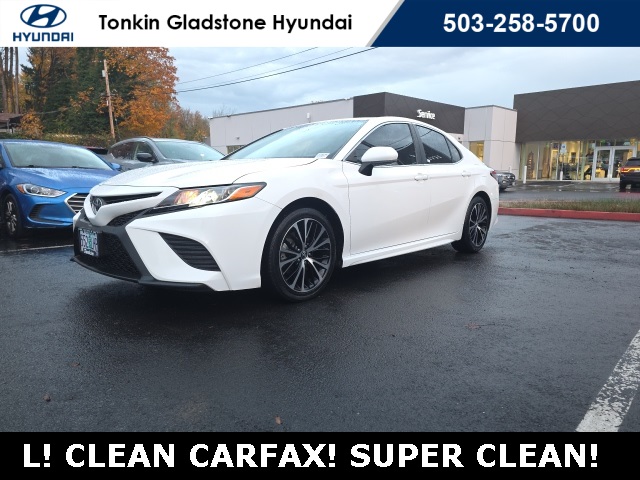 2019 Toyota Camry L photo 2