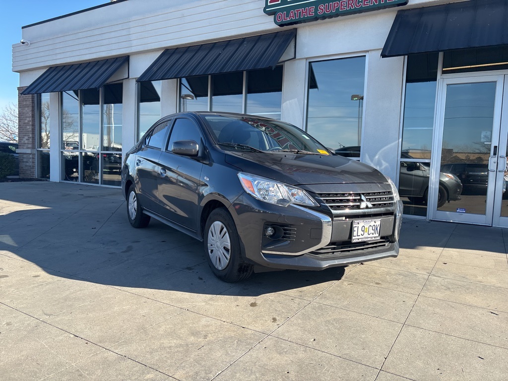 2024 Mitsubishi Mirage G4 ES LE Black Edition photo 3