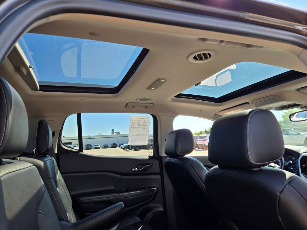 2019 Gmc Acadia SLT photo 9