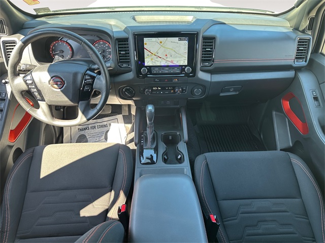 2024 Nissan Frontier PRO-4X photo 9
