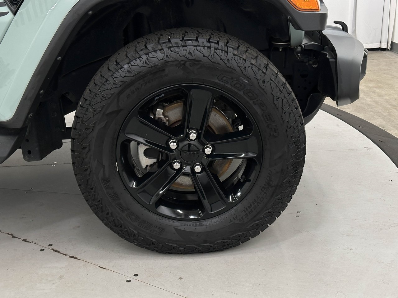 2023 Jeep Wrangler Altitude photo 30