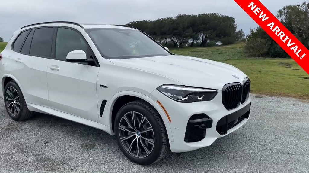 2022 BMW X5 40i's photo