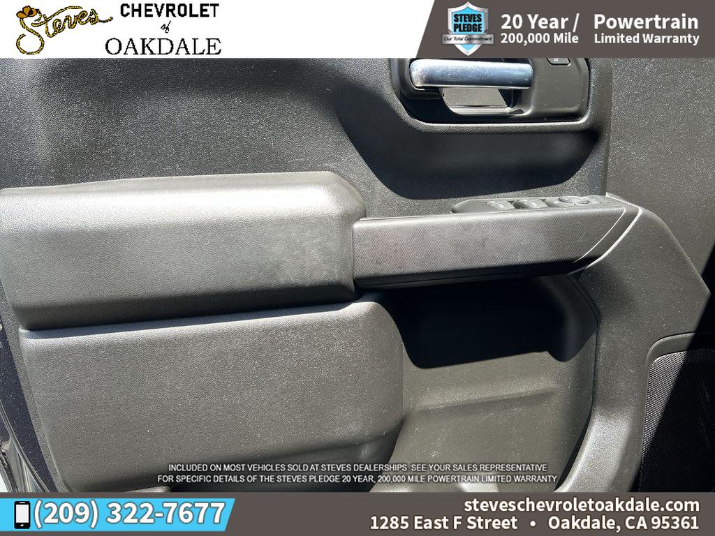 2023 Chevrolet Silverado 1500 Custom photo 19