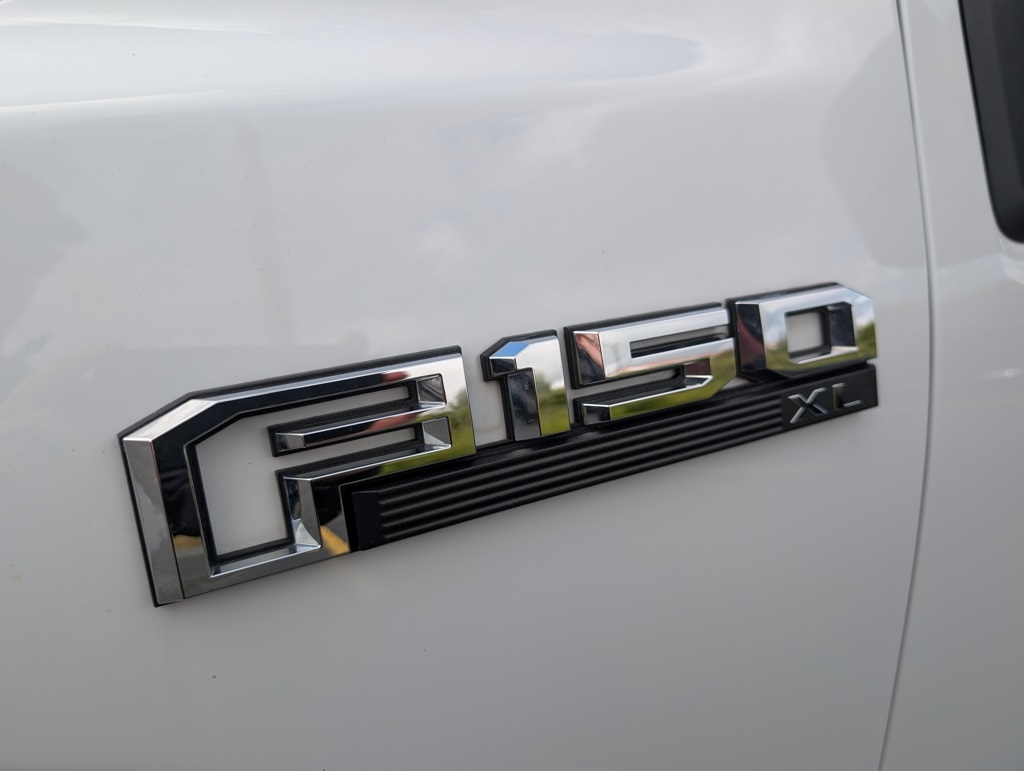 2017 Ford F-150 XL photo 4