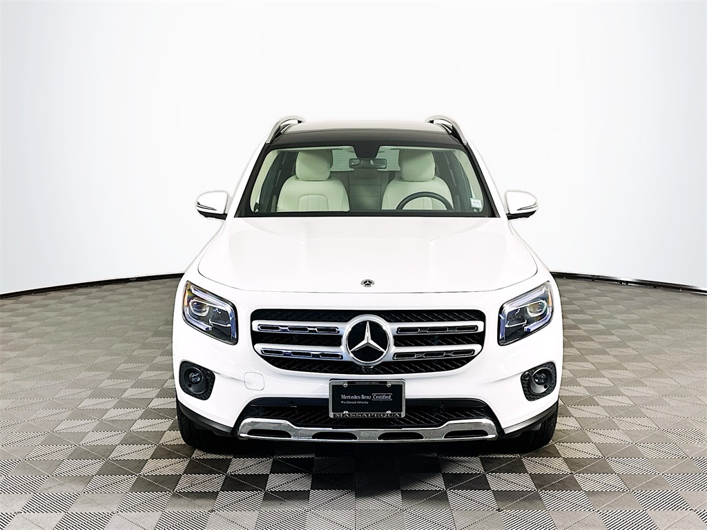 2022 Mercedes Benz GLB 250 4MATIC photo 2