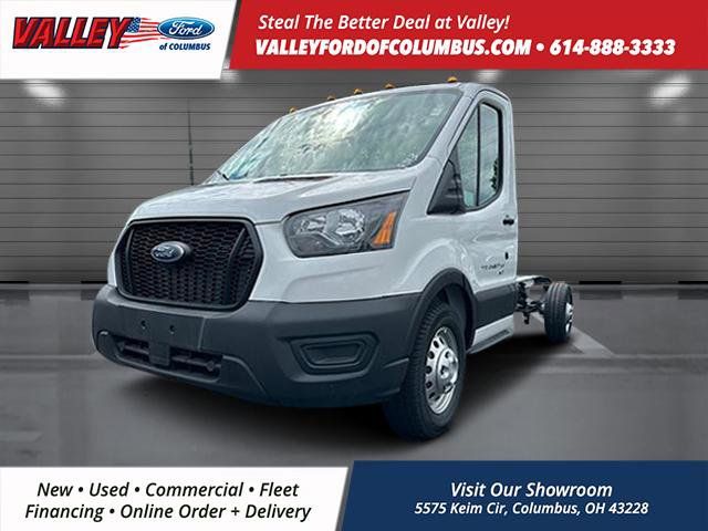 2025 Ford Transit photo 3