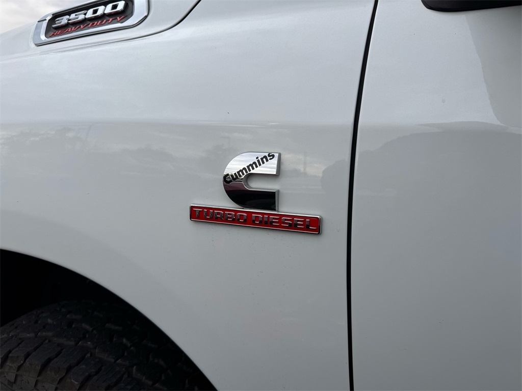 2024 Ram 3500 Tradesman photo 3