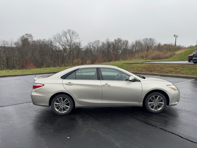 Used 2016 Toyota Camry Special Edition with VIN 4T1BF1FK1GU241554 for sale in Dry Ridge, KY