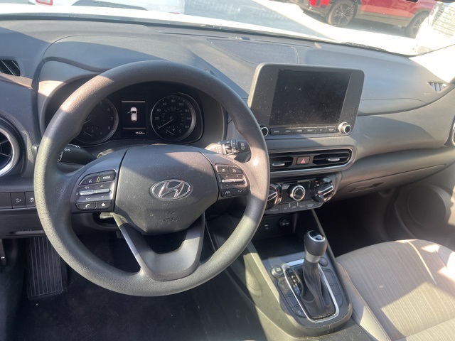 2023 Hyundai Kona SEL photo 8
