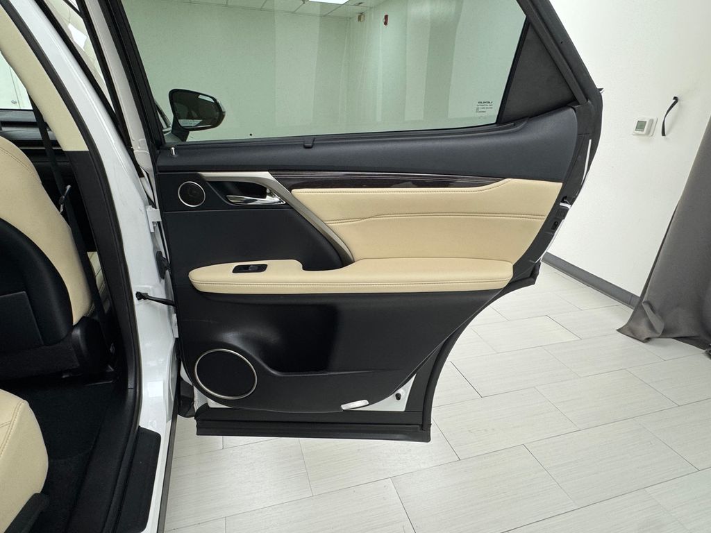 2021 Lexus RX 350 photo 15