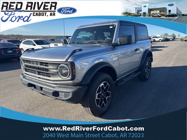 2022 Ford Bronco 2-Door Base's photo