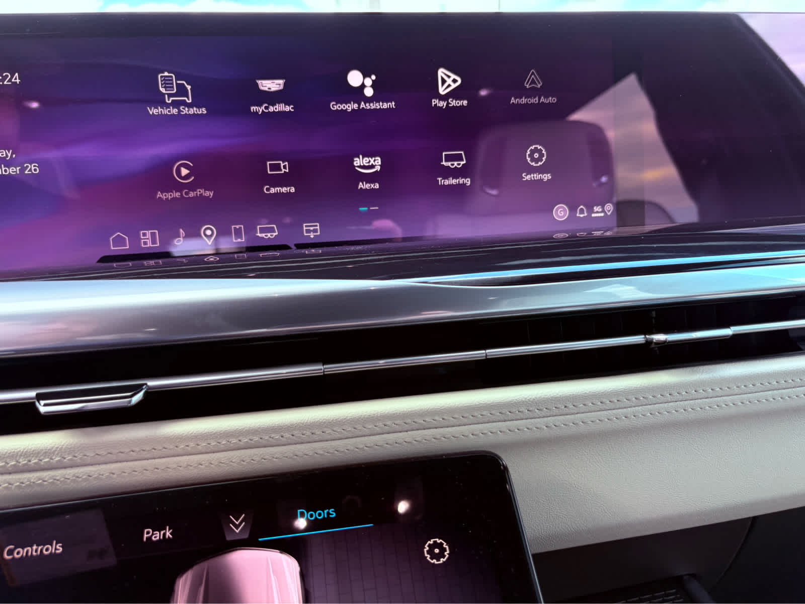 2025 Cadillac Escalade ESV Sport photo 9