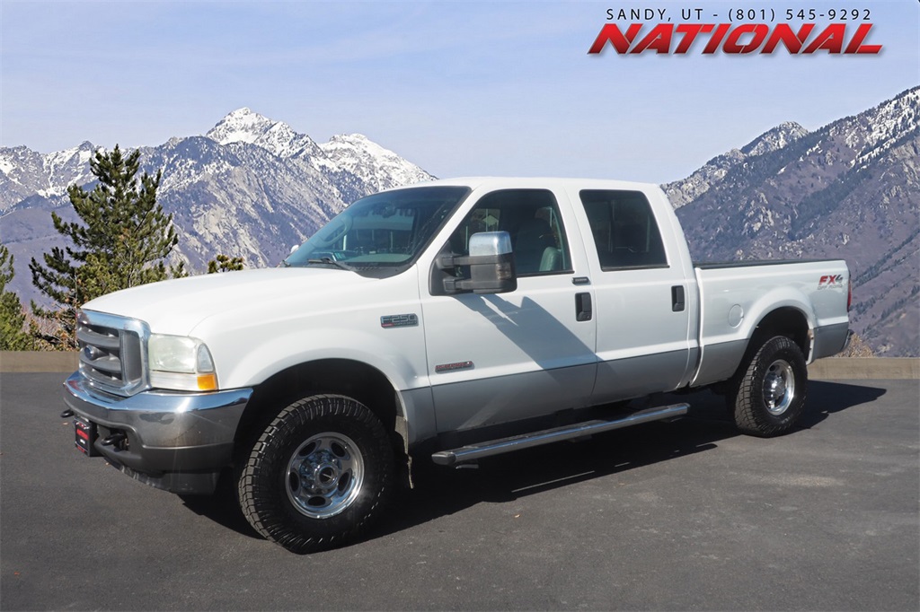 2004 Ford F-250 Super Duty Lariat's photo