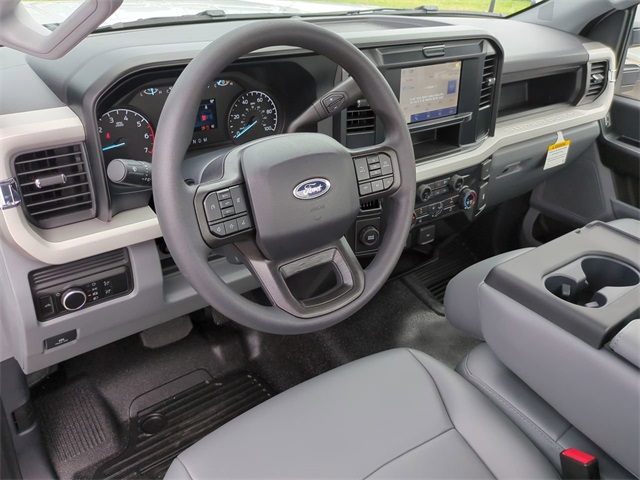 2026 Ford F-250 photo 14