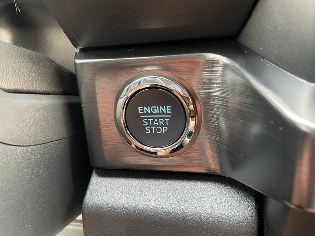 2025 Ford F-350 photo 31
