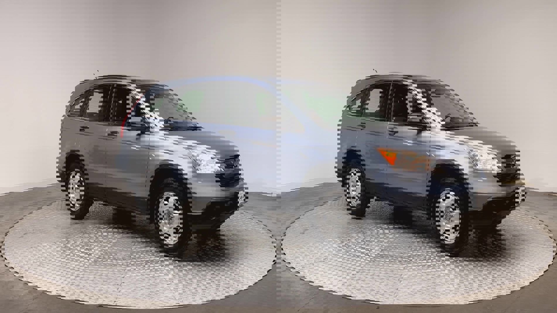 Used 2008 Honda CR-V LX with VIN JHLRE48348C007996 for sale in Highlands Ranch, CO