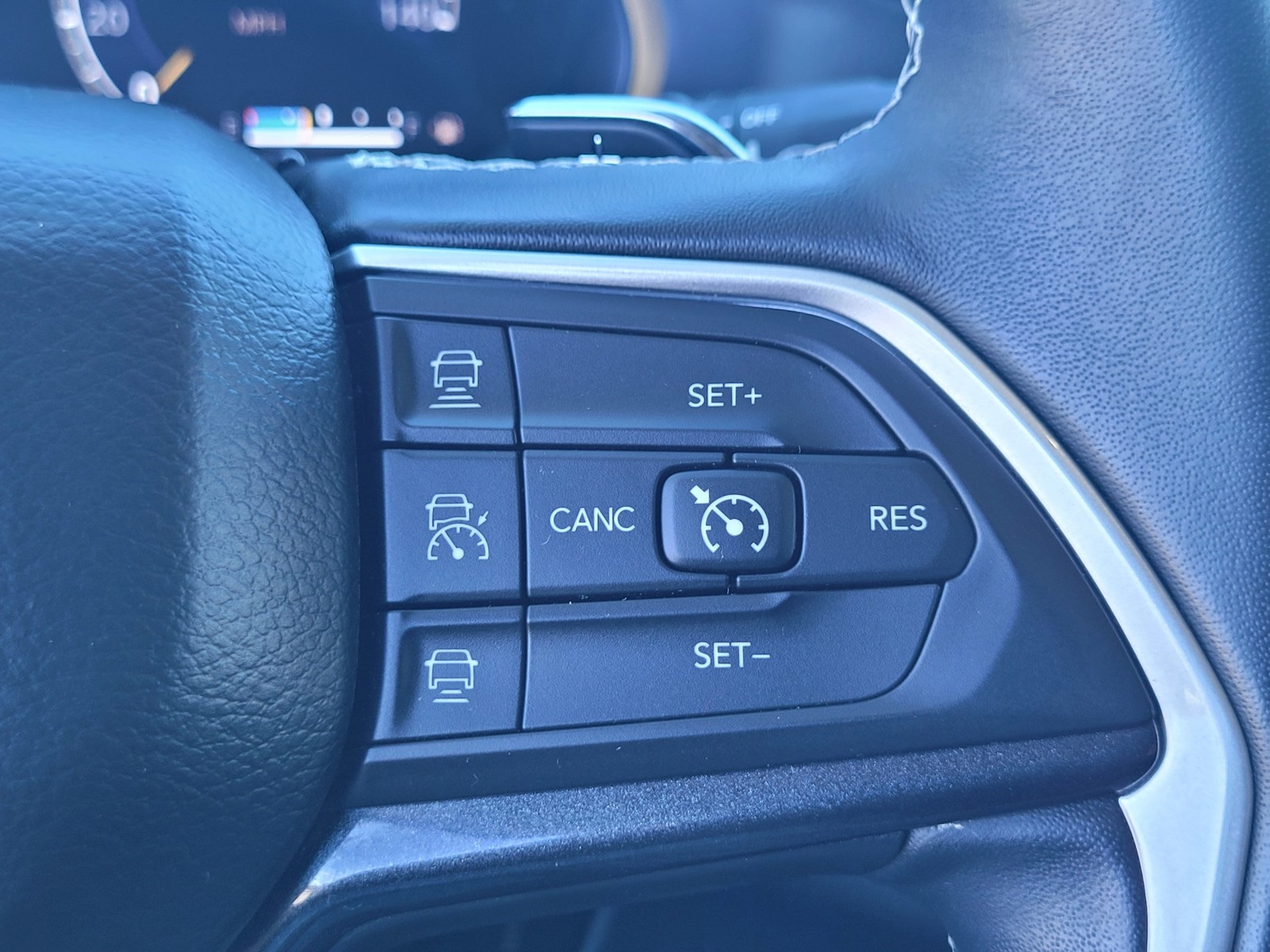 2021 Jeep Grand Cherokee Laredo photo 22