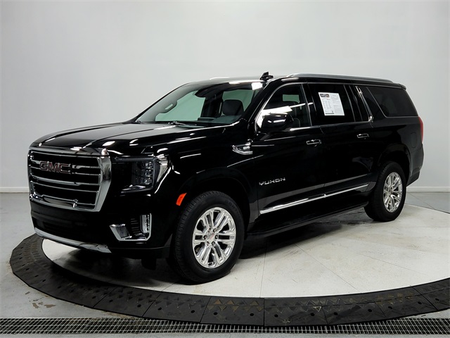 2024 Gmc Yukon XL SLT photo 3