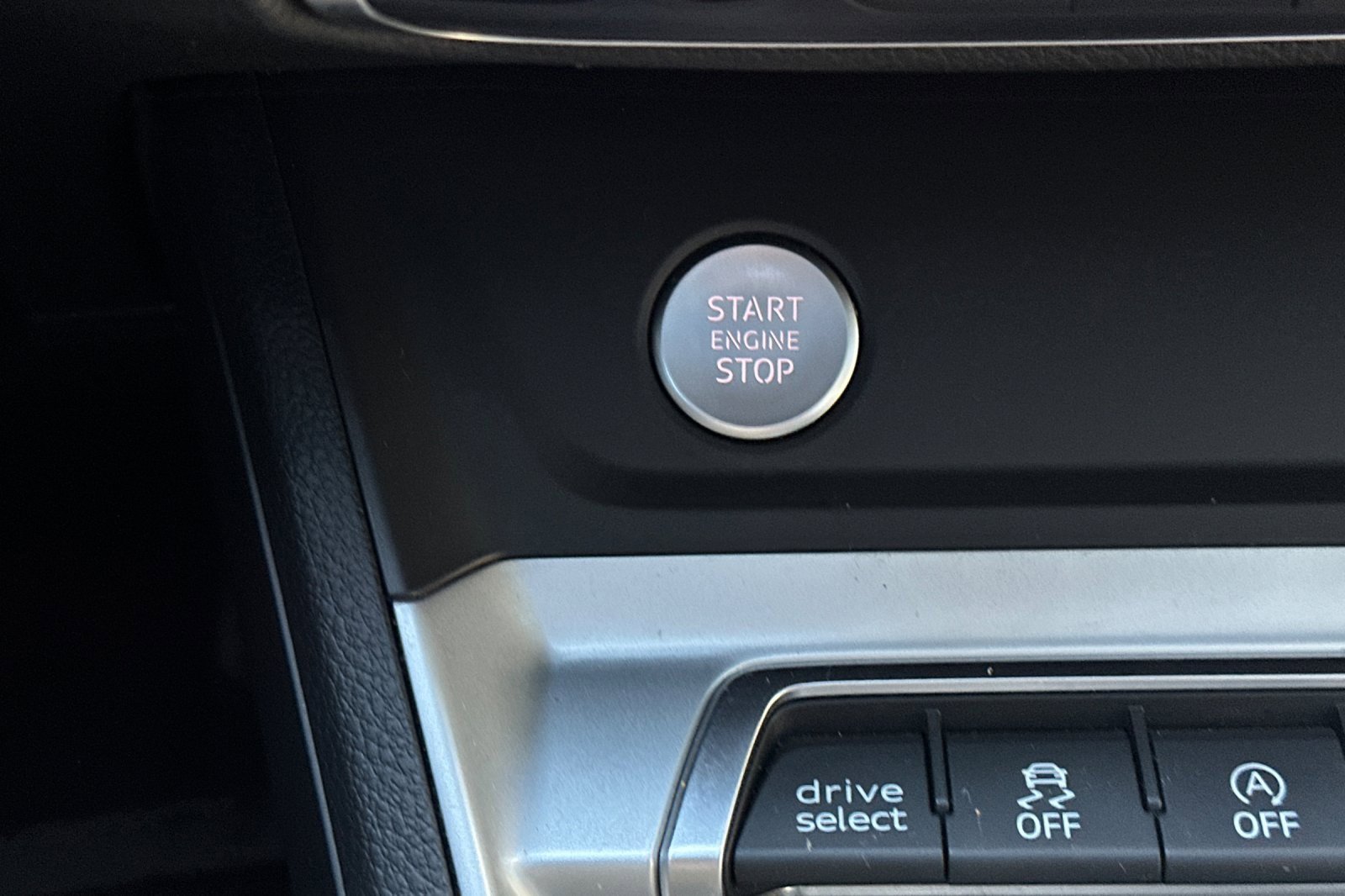 2019 Audi Q3 Premium Plus photo 24