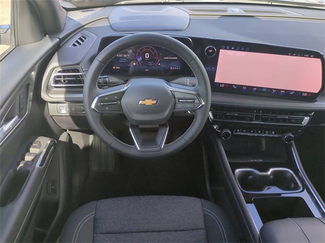 2026 Chevrolet Traverse photo 14