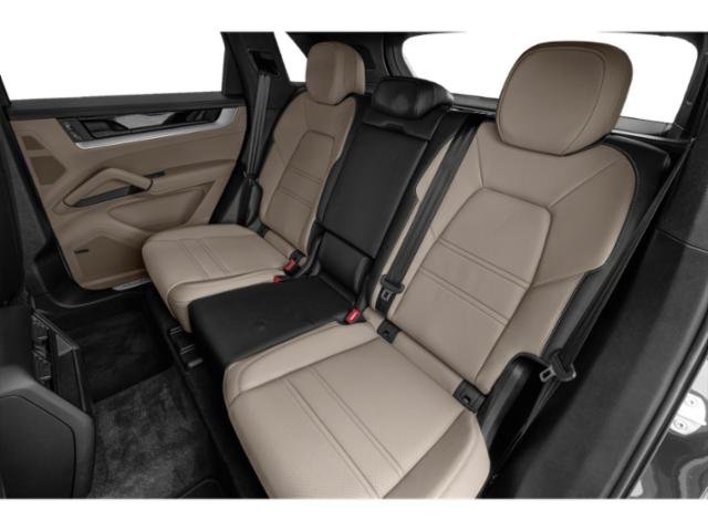 2025 Porsche Cayenne Base photo 11