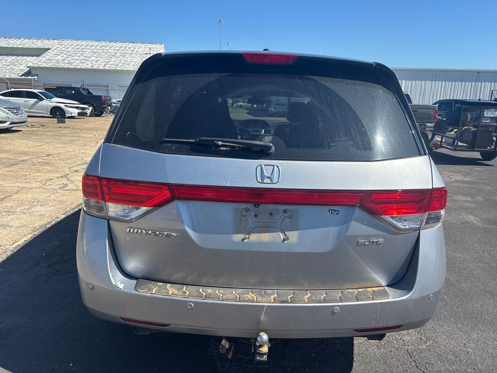 2017 Honda Odyssey Touring photo 4