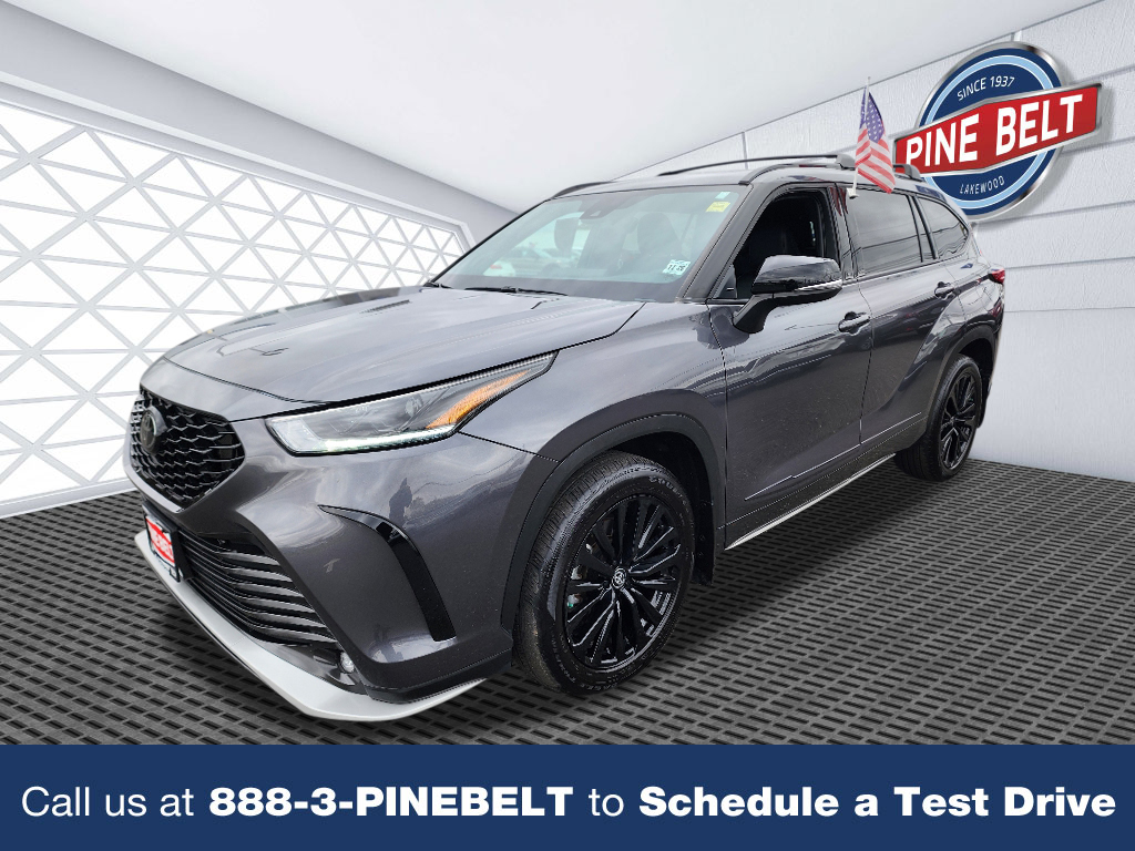 2023 Toyota Highlander XSE's photo