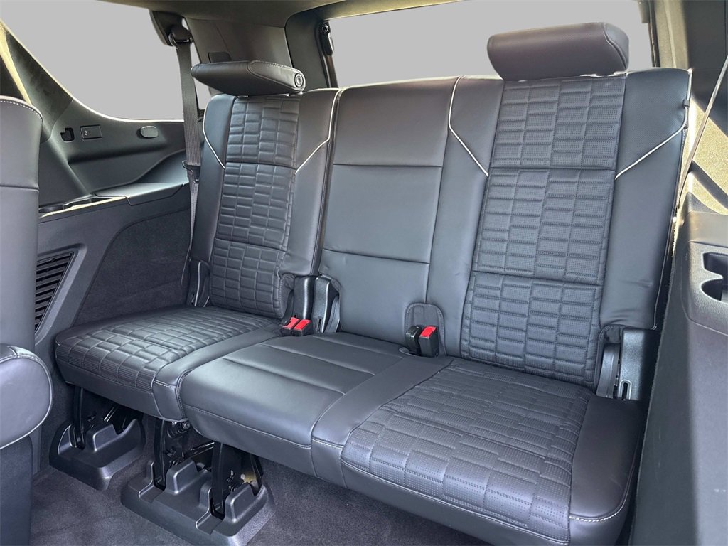 2022 Cadillac Escalade Sport Platinum photo 13