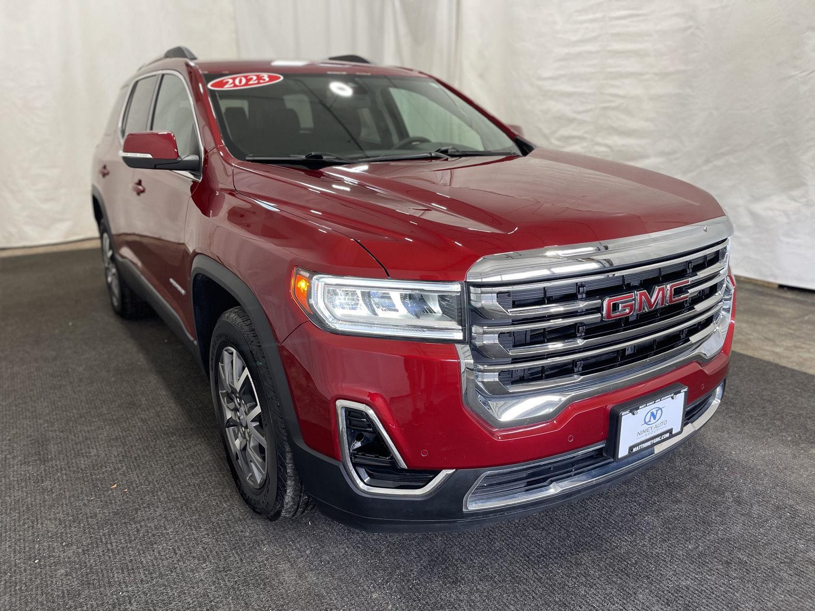 2023 Gmc Acadia SLE photo 3