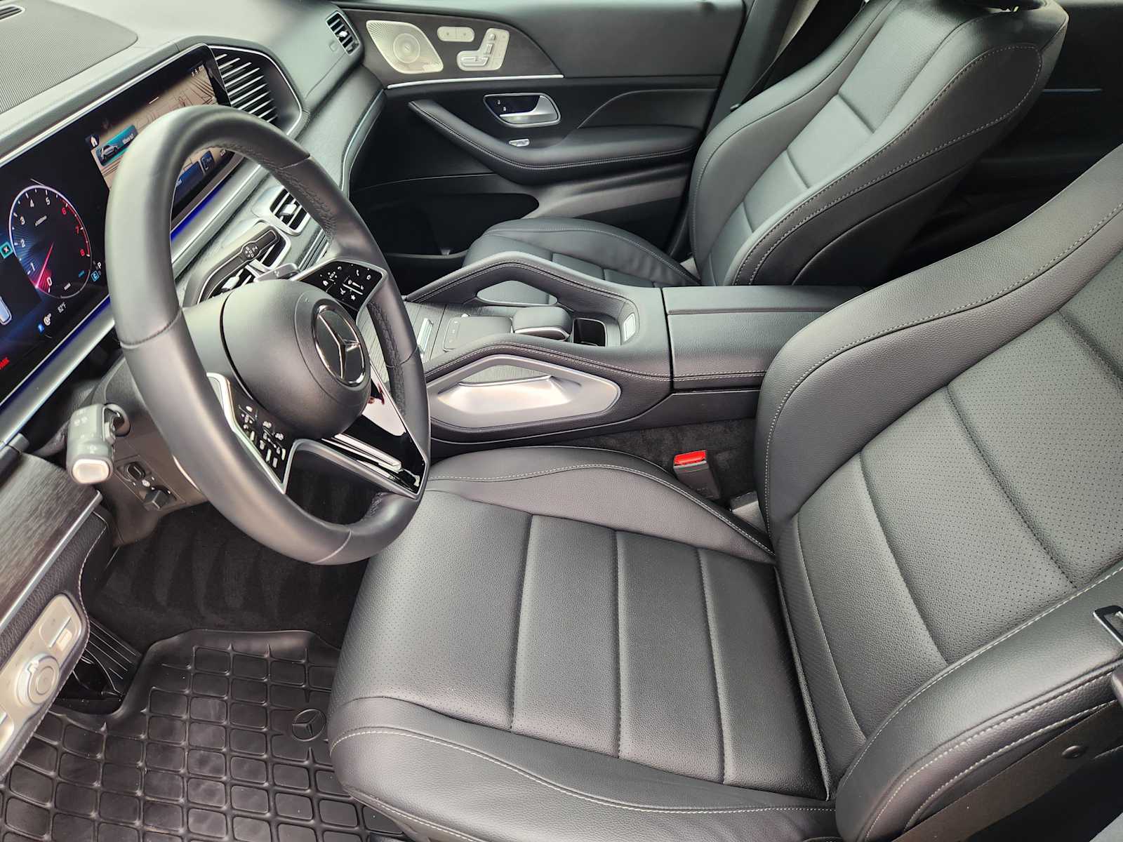 2024 Mercedes Benz GLE 450 4MATIC photo 8