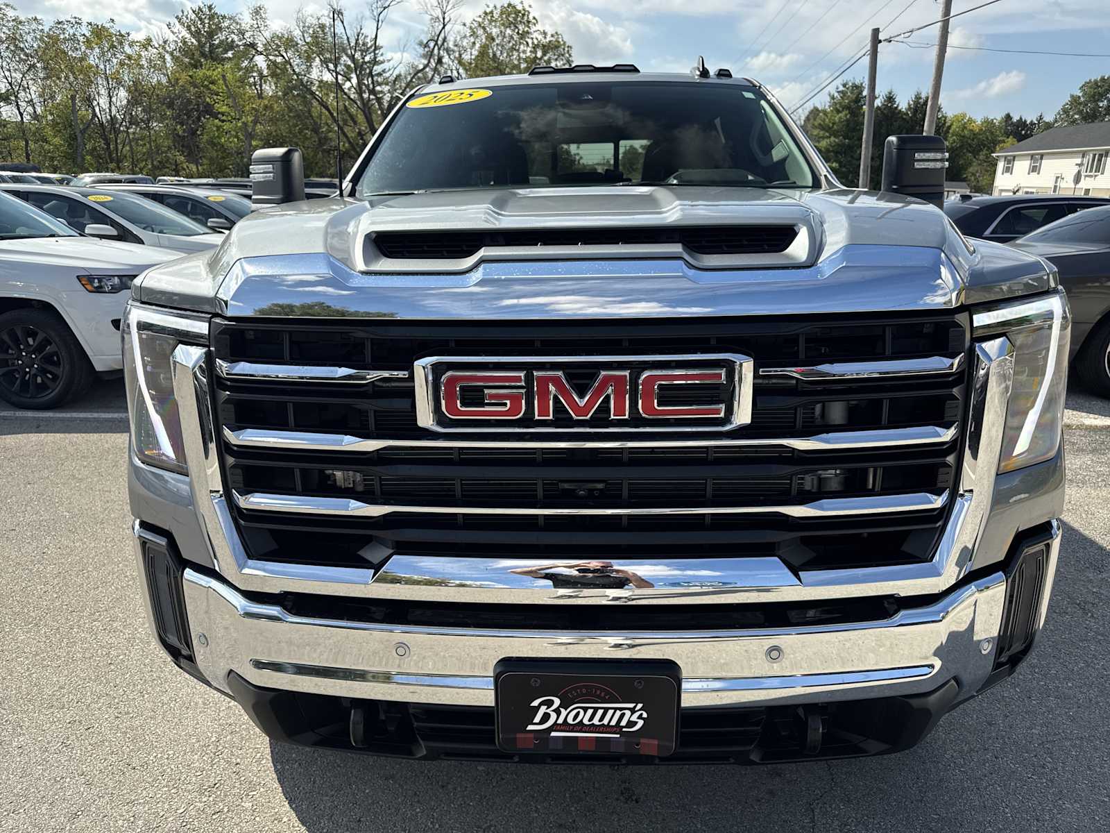 2025 Gmc Sierra 2500 HD SLE photo 2