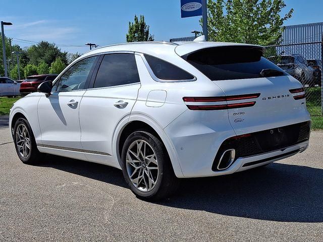 2022 Genesis GV70 2.5T Advanced photo 3