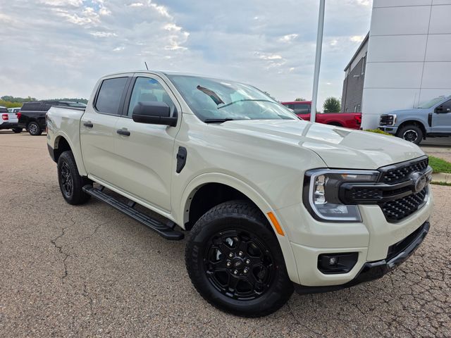 2025 Ford Ranger XLT photo 2