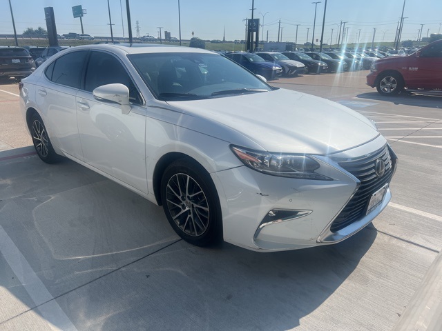 2018 Lexus ES 350 photo 3