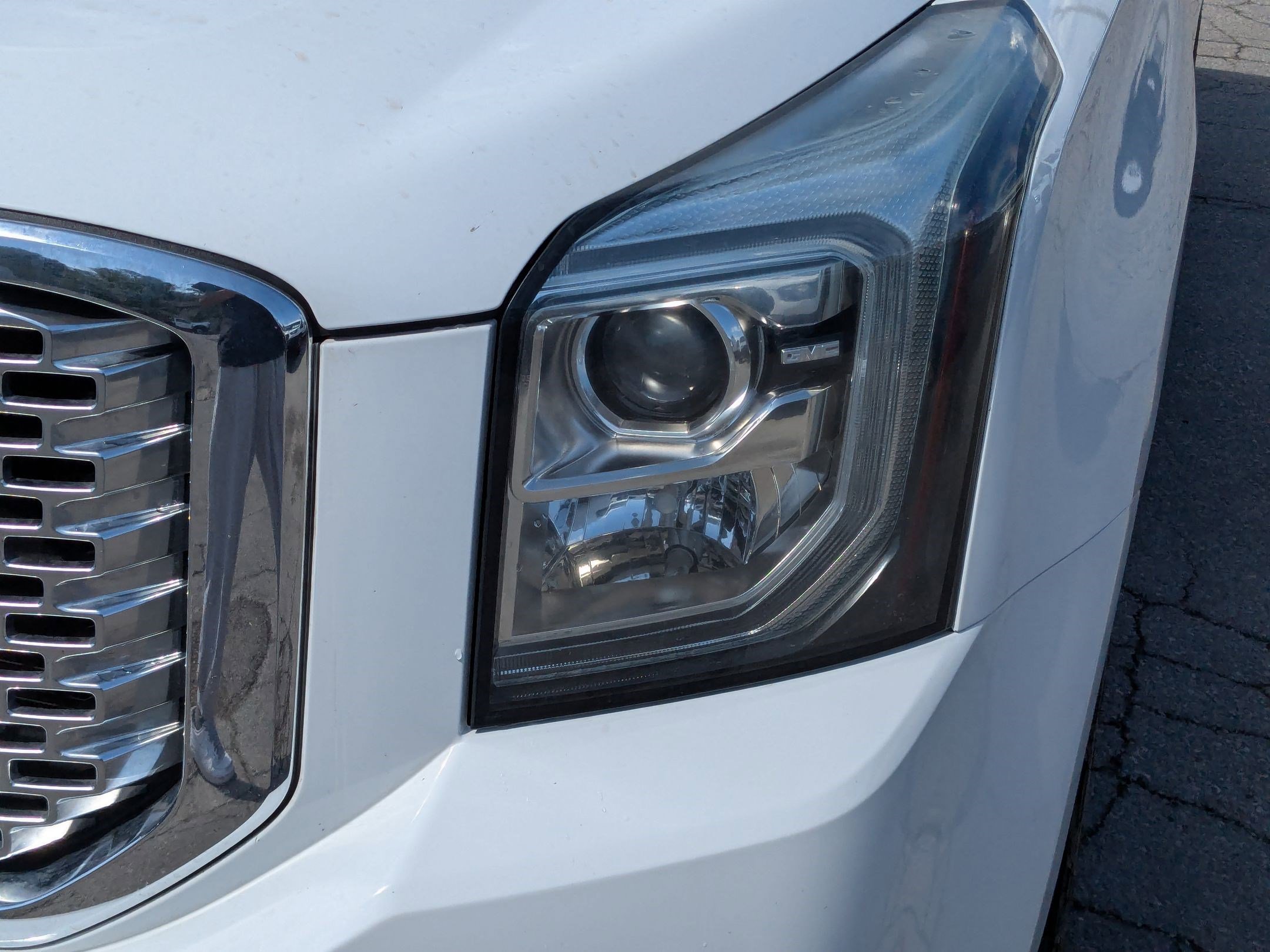 2016 Gmc Yukon Denali photo 8