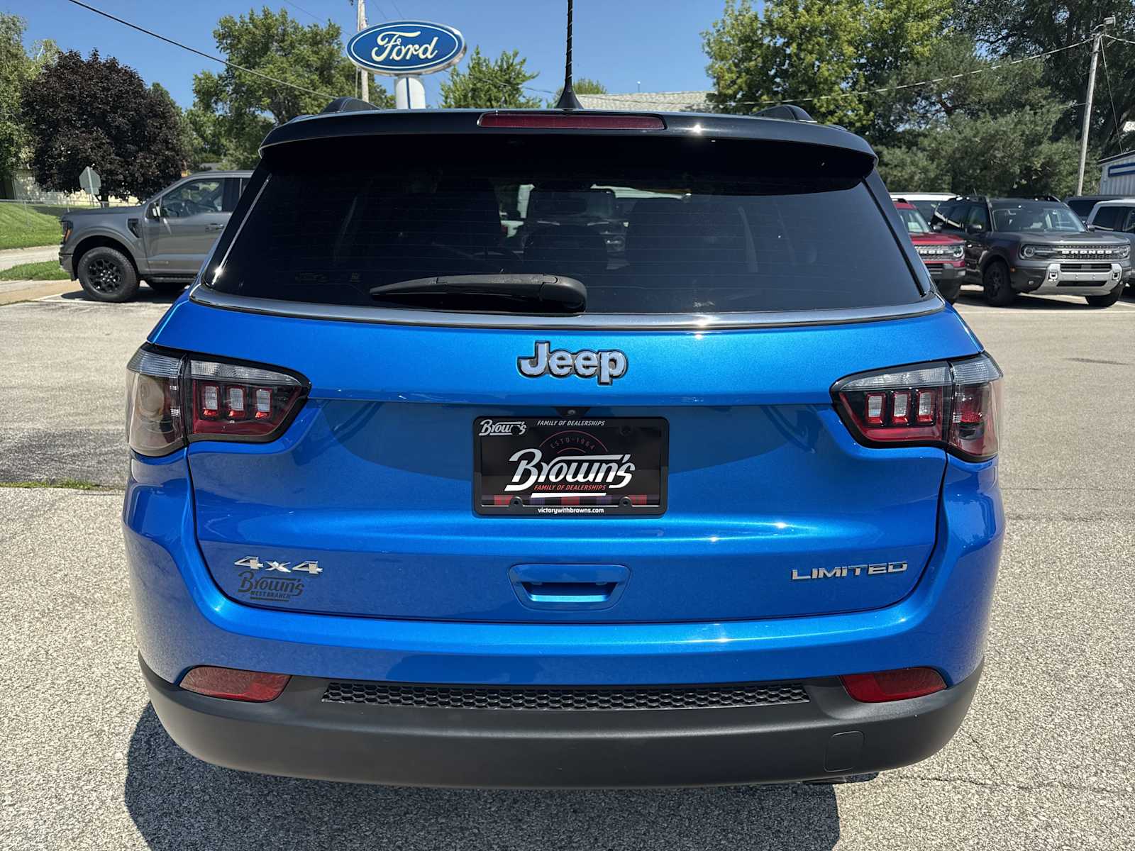 2022 Jeep Compass Limited photo 5