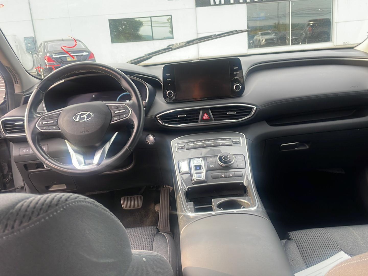 2022 Hyundai Santa Fe XRT photo 2