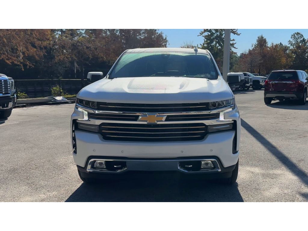 2021 Chevrolet Silverado 1500 High Country photo 2