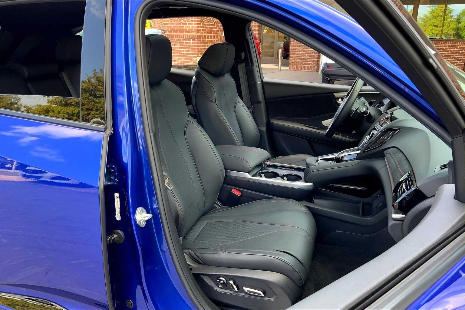 2025 Acura RDX A-Spec Advance photo 16