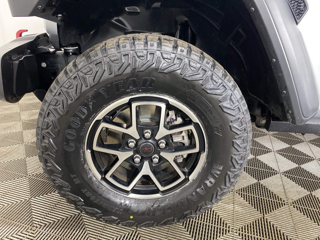2024 Jeep Wrangler Rubicon photo 9